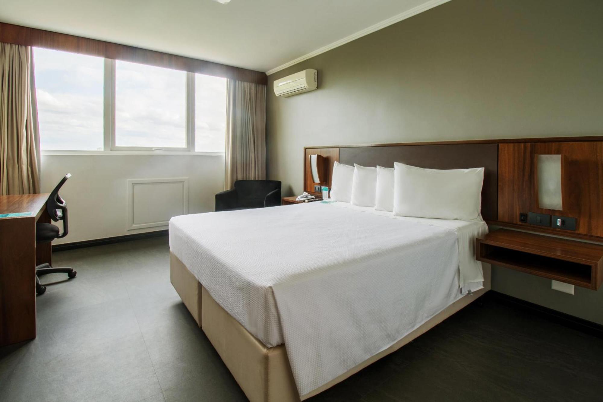 Hotel Deville Business Маринга Экстерьер фото